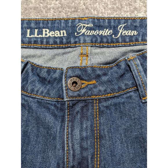 L.L. Bean Favorite Jean Bootcut Jeans Women‎ Size 12 Blue Straight Fit Pockets - Picture 2 of 12
